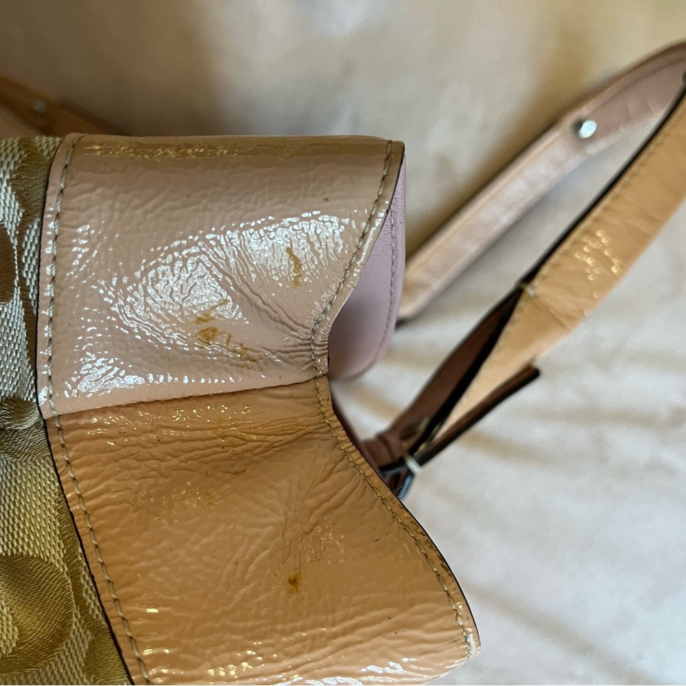 Coach Handbag 👜 - Picture 6 of 9